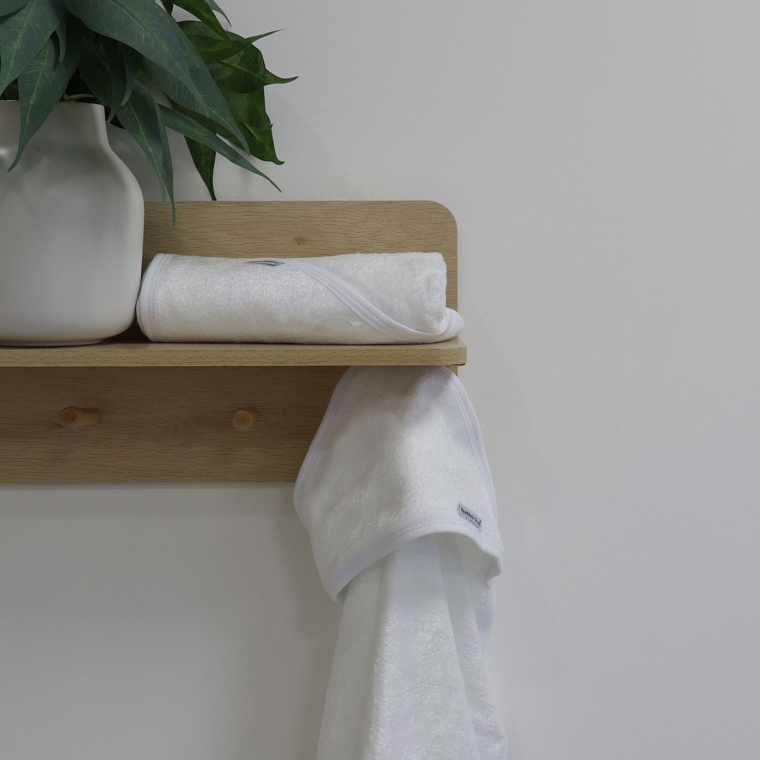 Bamboo White 2pk Hooded Towels - Bubba Blue Australia