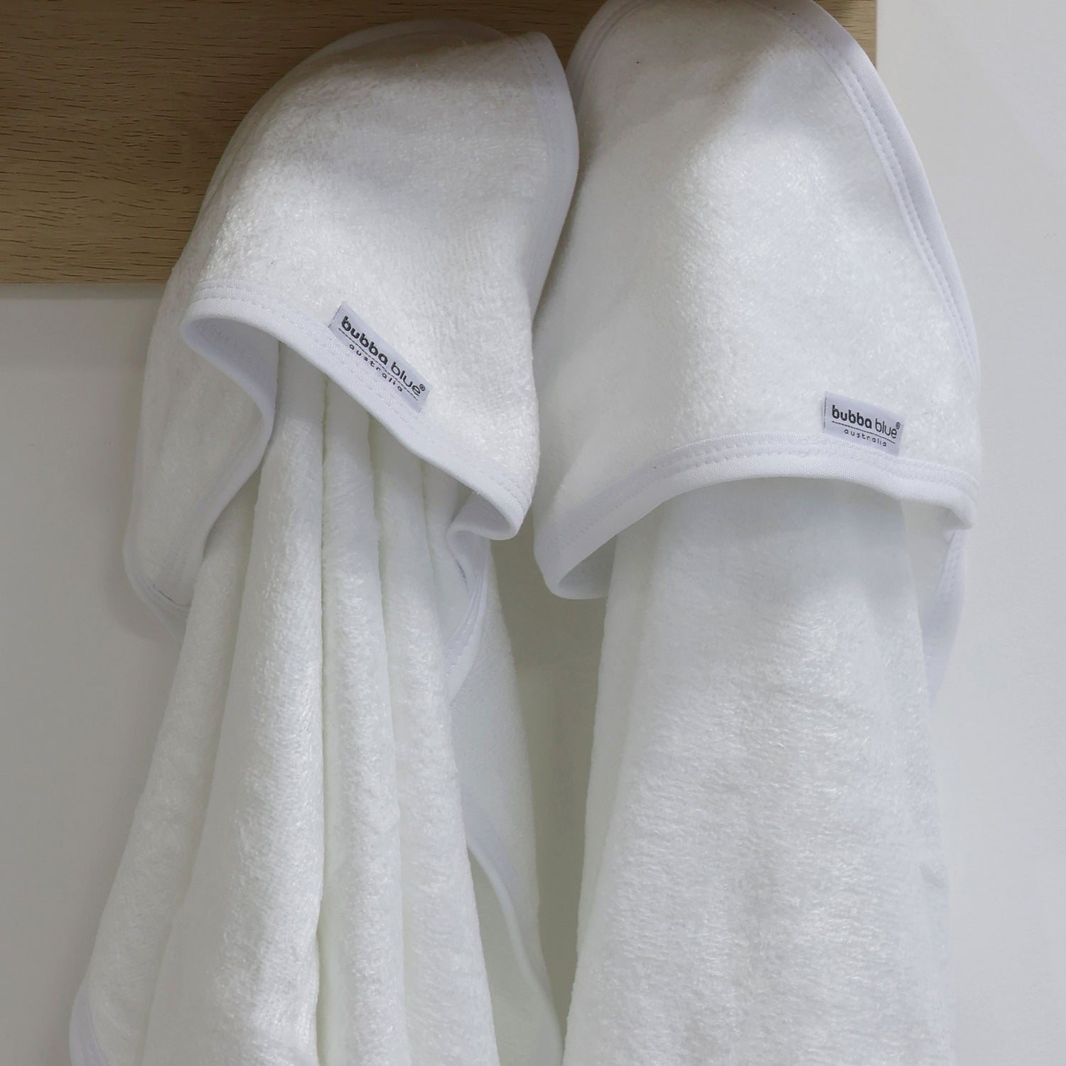 Bamboo White 2pk Hooded Towels - Bubba Blue Australia
