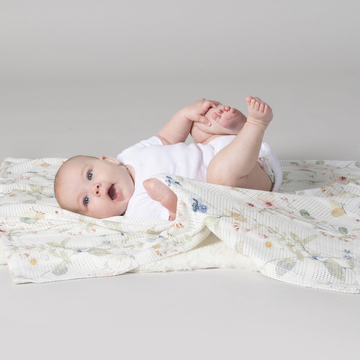 Sleeping Bunny Cellular Blanket - Bubba Blue Australia