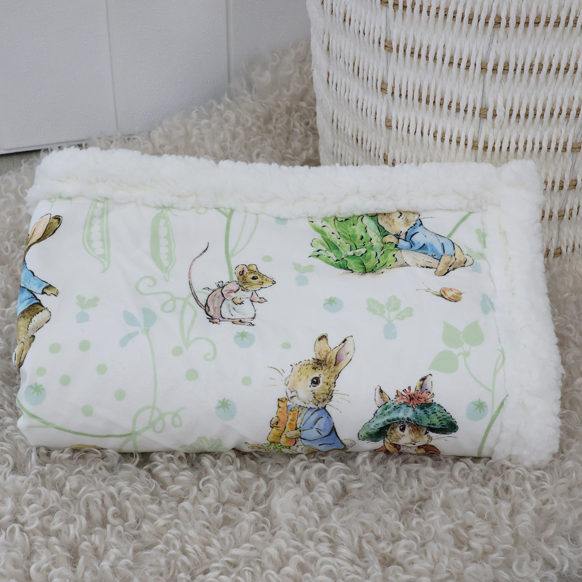 Peter Rabbit & Benjamin Bunny Fleece Cuddle Blanket - Bubba Blue Australia