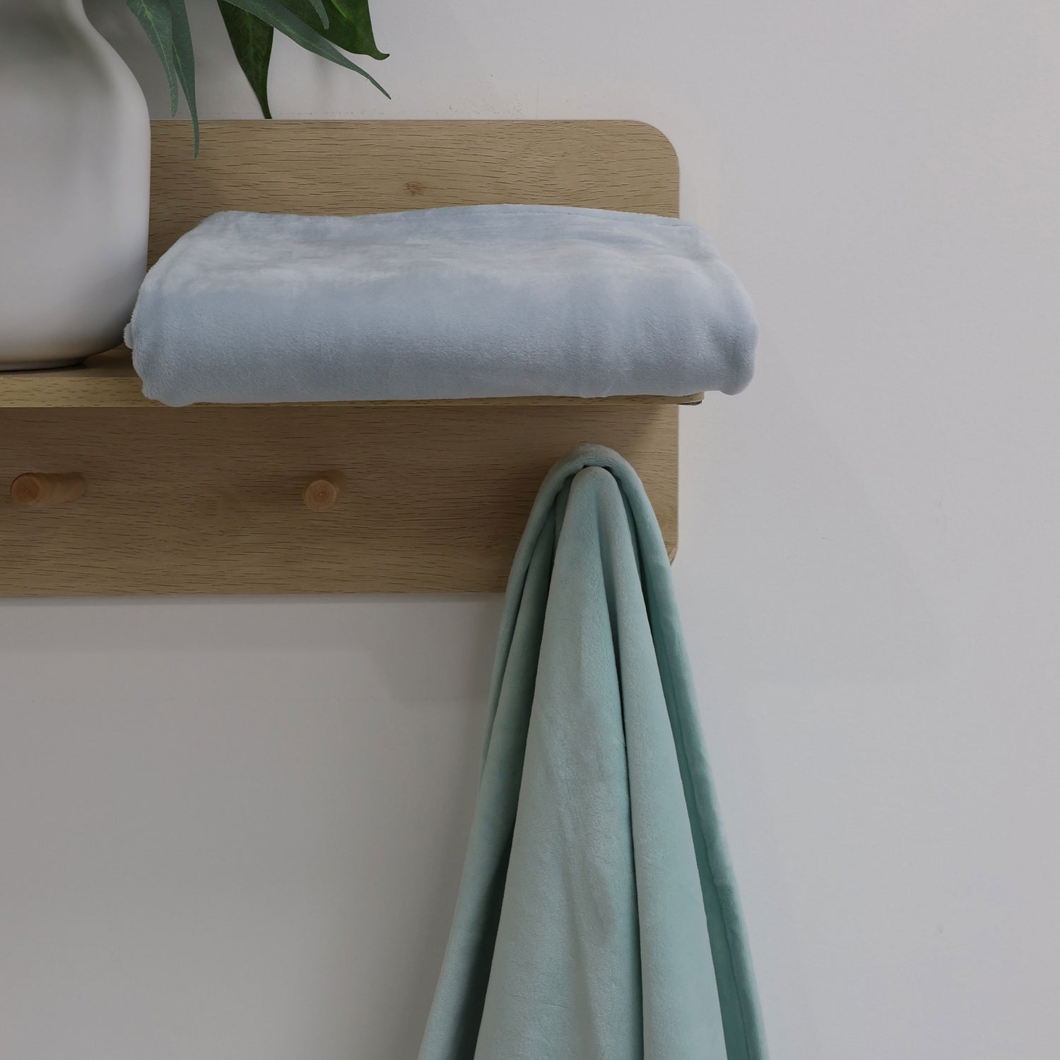 Nordic 2PK Stretchy Velour Cuddle Blankets - Sky/Mint - Bubba Blue Australia