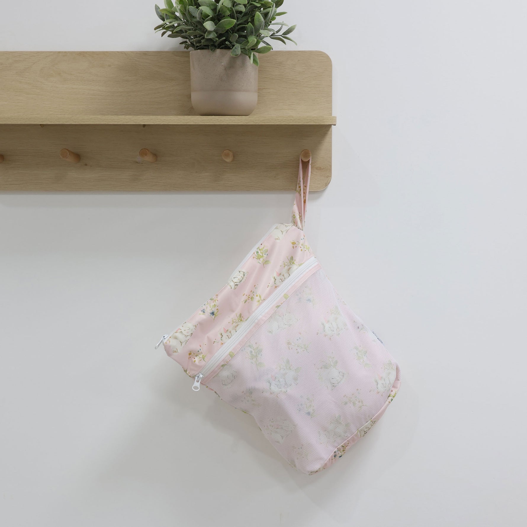 Sleeping Bunny 2pk Wet/Dry Bags Bundle - 25x28cm & 30x35cm - Bubba Blue Australia