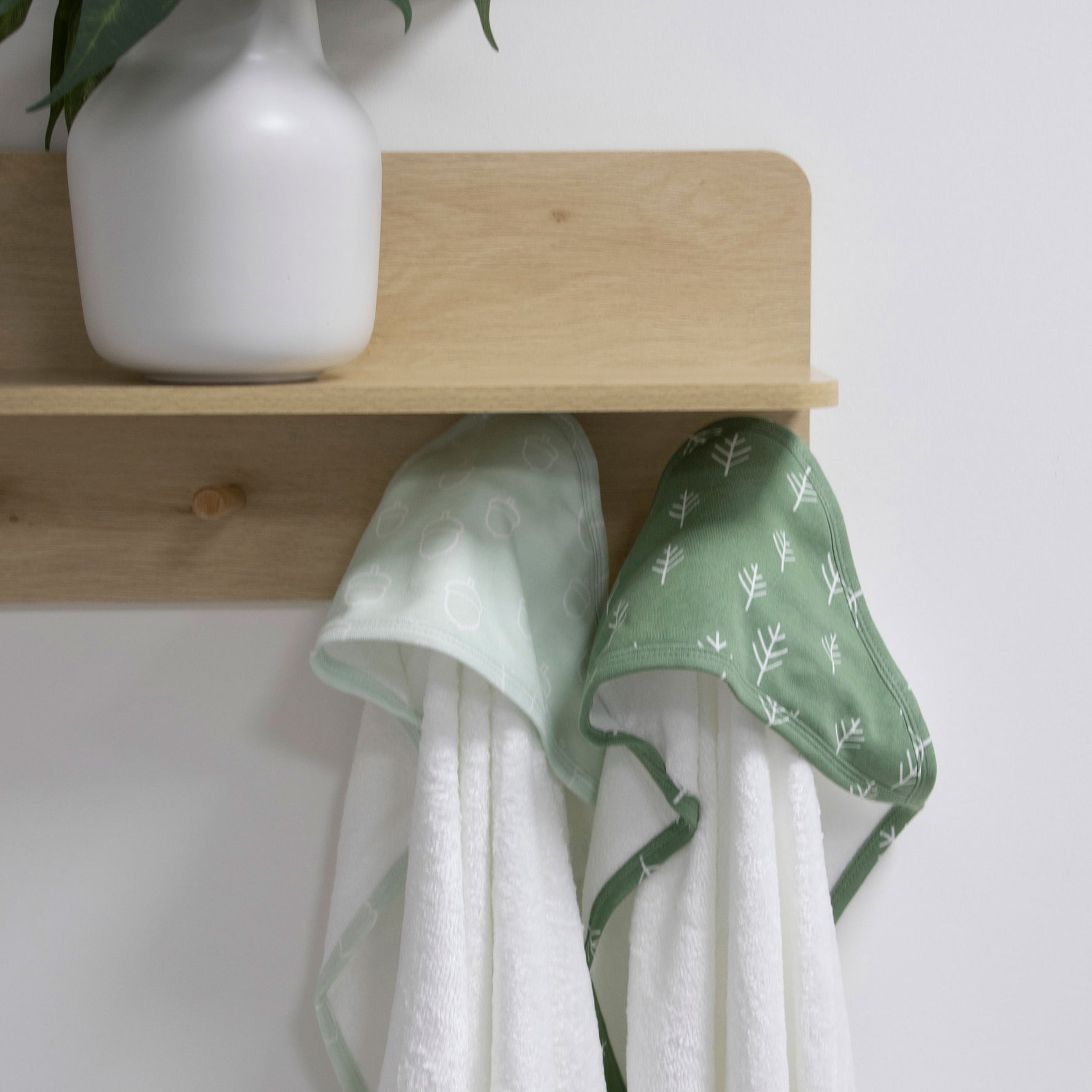 Nordic 2pk Hooded Towel Avocado/Forest - Bubba Blue Australia