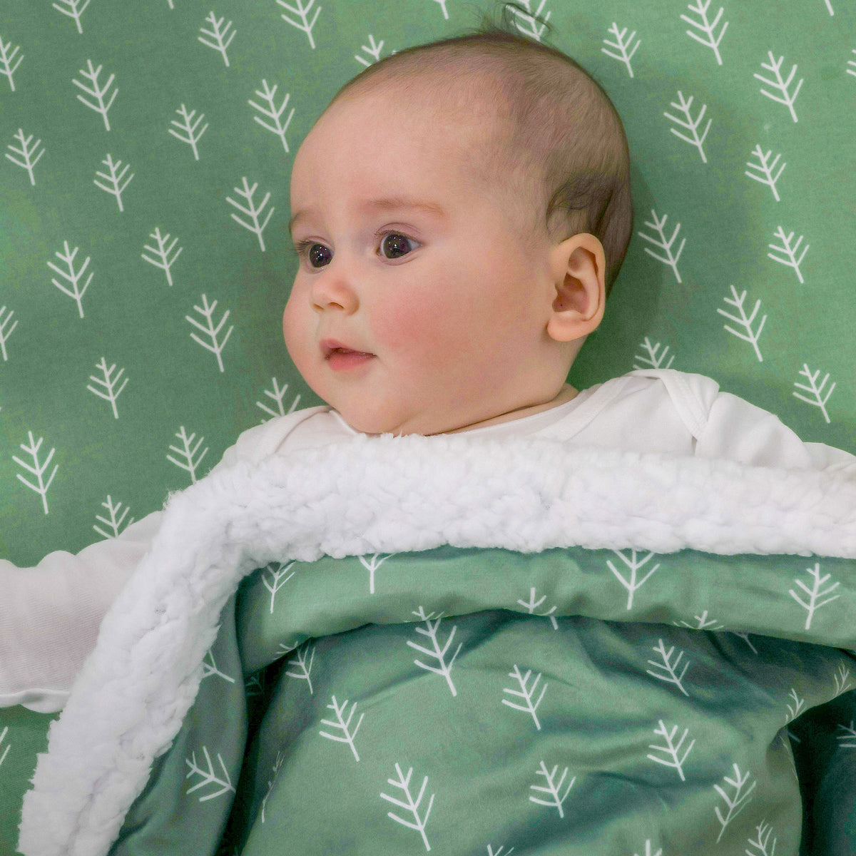 Nordic Velour Cuddle Blanket with Fleece Lining - Avocado/Forest - Bubba Blue Australia