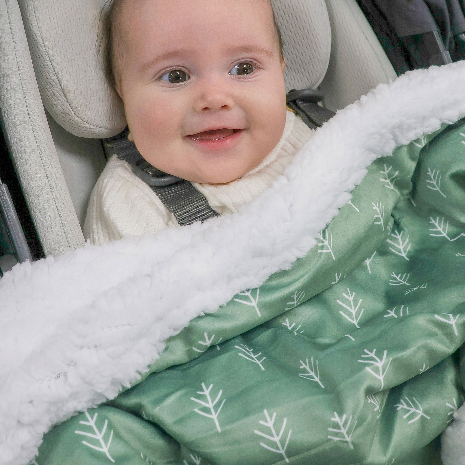 Nordic Velour Cuddle Blanket with Fleece Lining - Avocado/Forest - Bubba Blue Australia